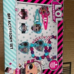 BRAND NEW LOL Items
